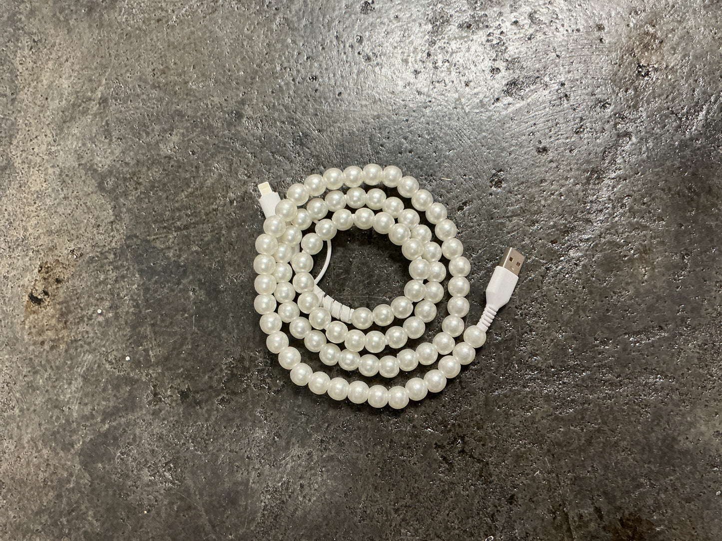 Pearl Beaded Phone Charger with Lightning & USB-C Cable