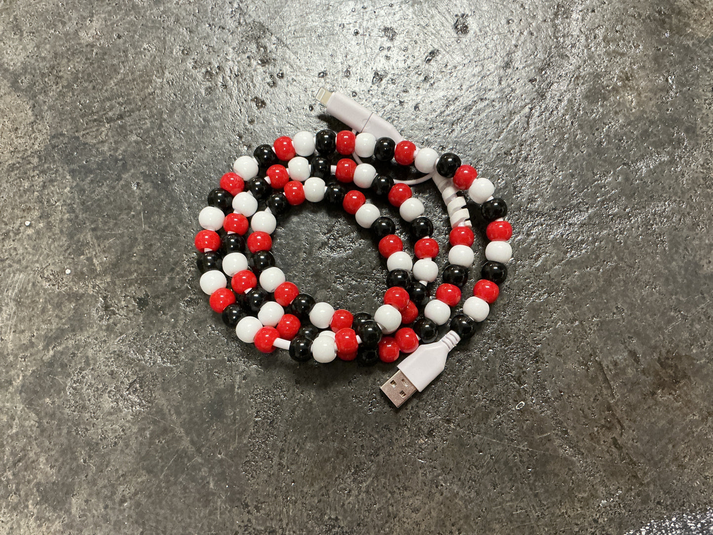 Red Black and White Beaded Phone Charger with Lightning & USB-C Cable