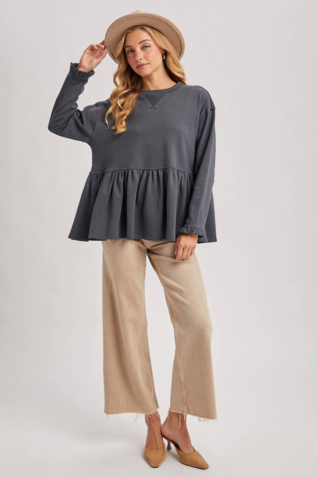 BABYDOLL PEPLUM HEM OVERISZED SWEATSHIRT