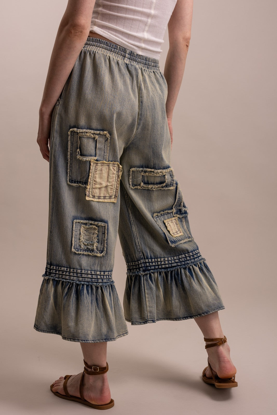 Embroidery Patchwork Ruffle Hem Cropped Pants