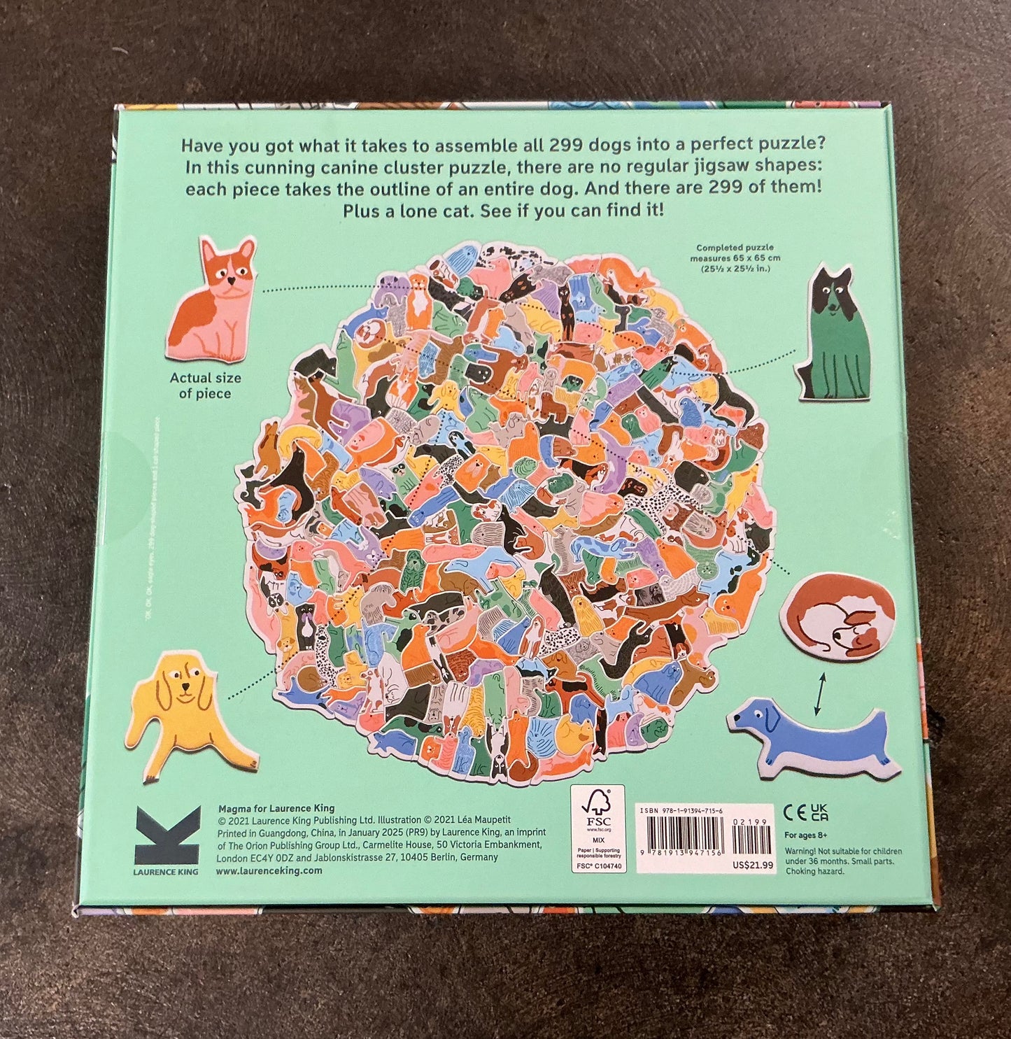 299 Dogs (and a Cat) 300 Piece Cluster Puzzle