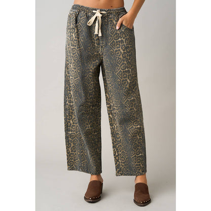 LEOPARD PRINT WASHED ELASTIC WAIST BARREL PANTS