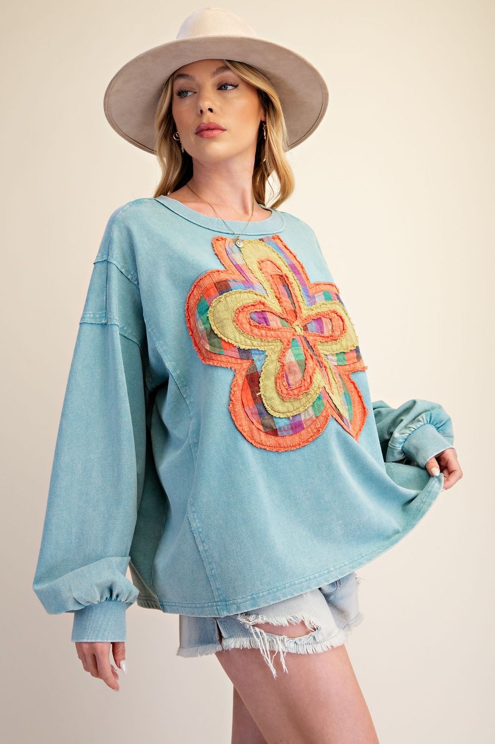 Flowers for Hours Pullover