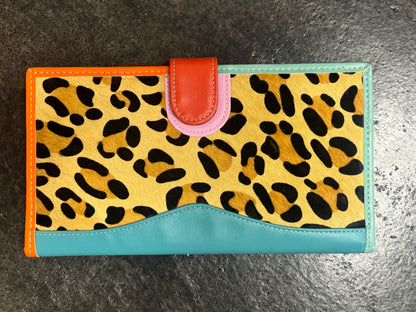 Spotted Sass Clutch