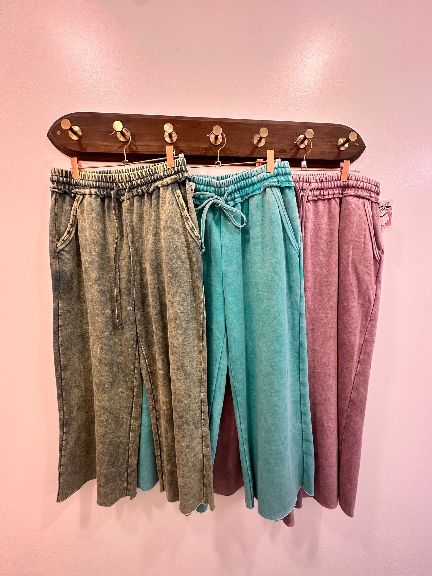 Soft Girl Wide Leg Crop Sweats