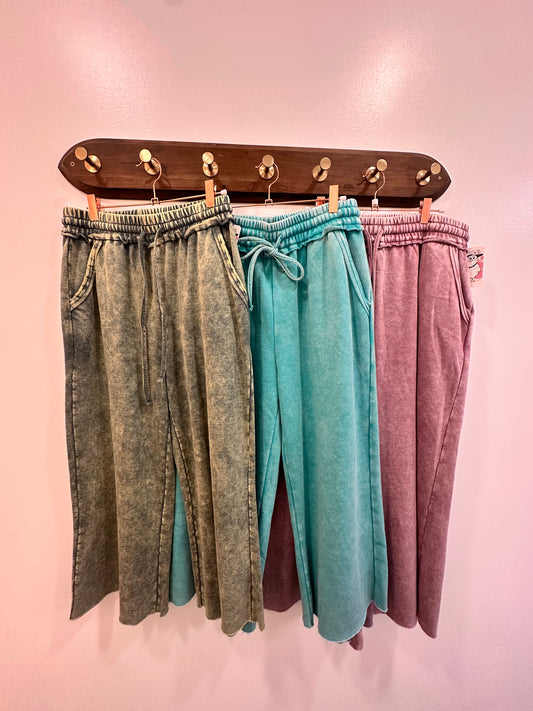 Soft Girl Wide Leg Crop Sweats