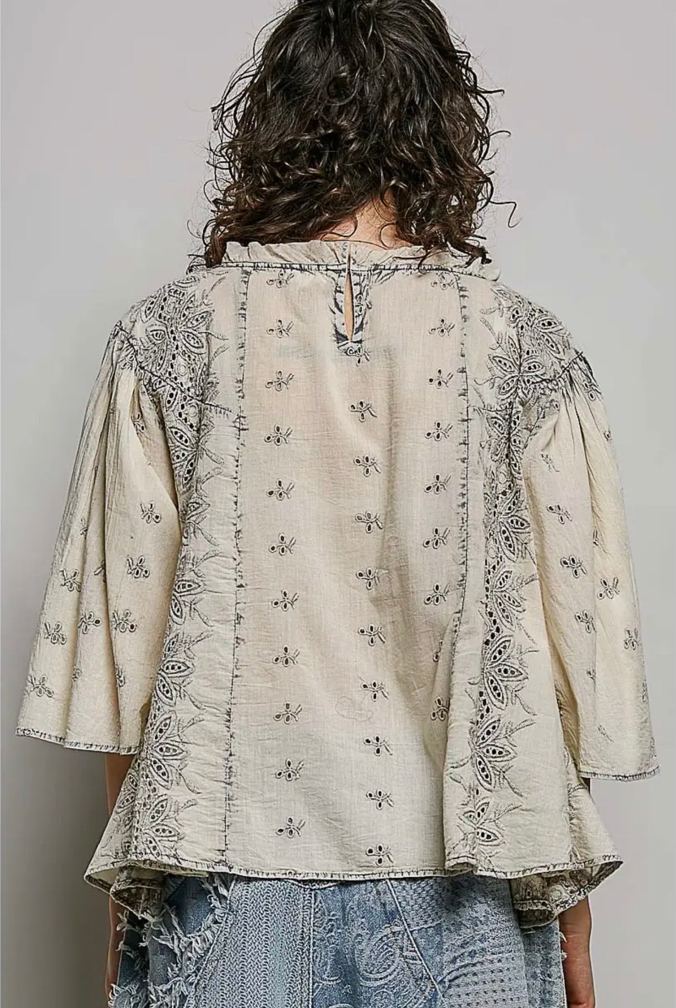 The Vintage Belle Embroidery Eyelet Top