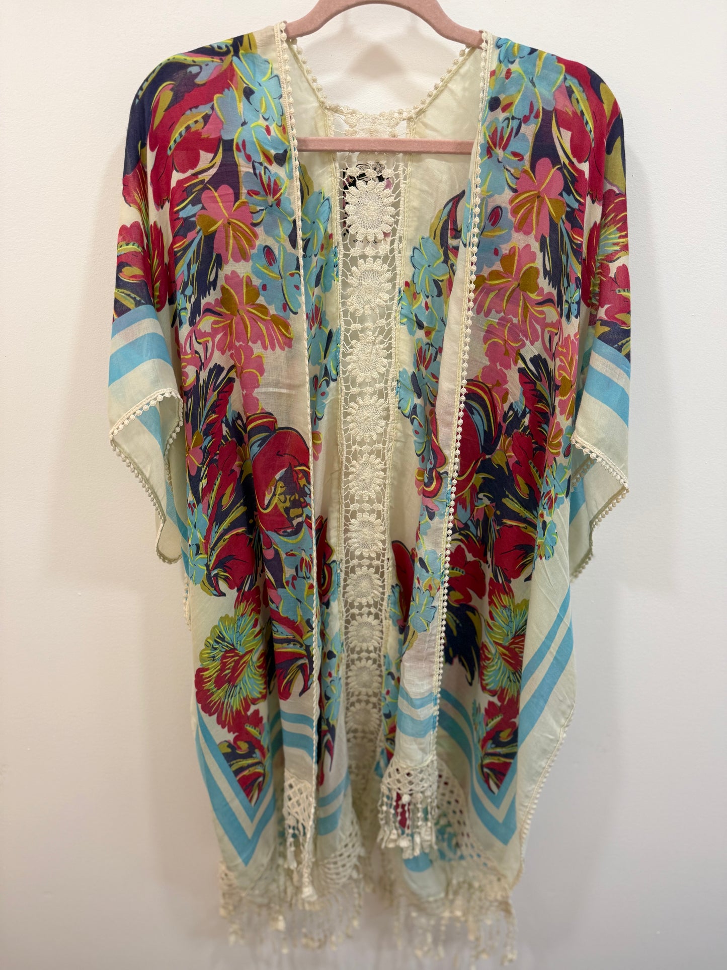 Rooftop Rendezvous Kimono