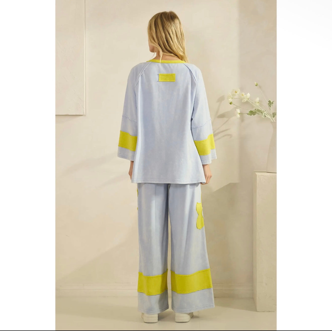 Daisy Dreams Lounge Top