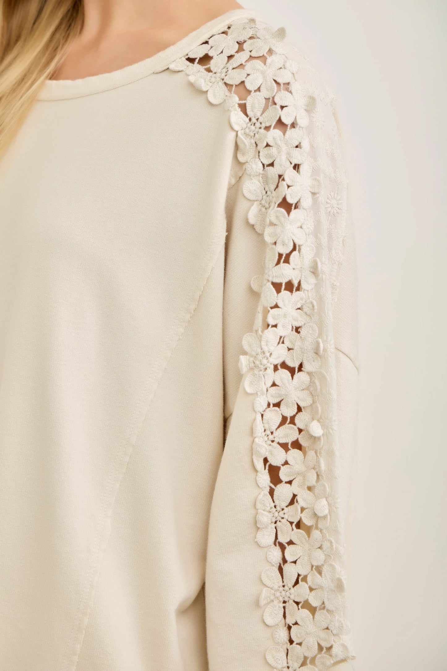 Magnolia Morning Top