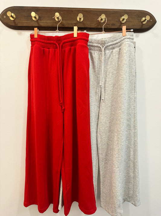 Everyday Essential Chill Pant