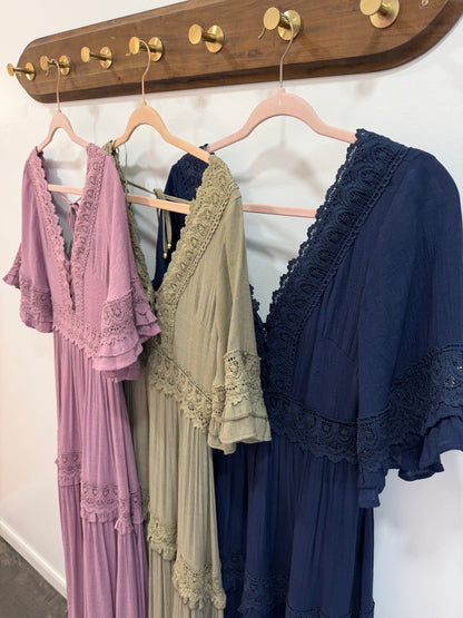 V-NECK LACE TRIM MAXI DRESS (3 Colors)