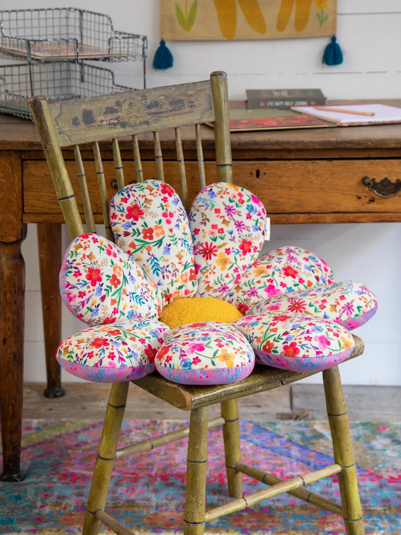Natural Life Petal Power Seat Cushion ￼